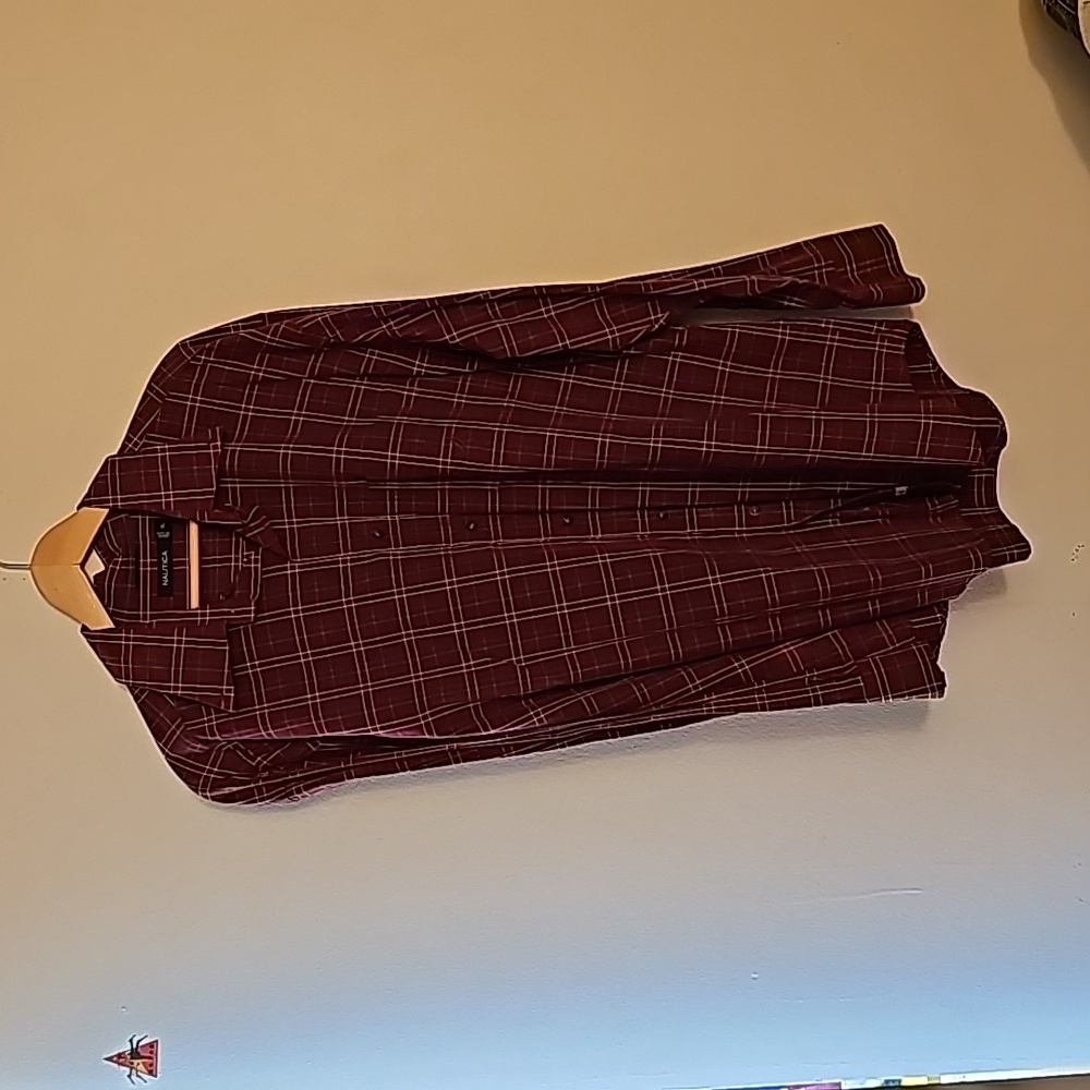 Nautica Red Plaid Men Button Down Shirt Casual Sanded Poplin